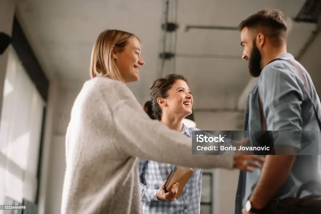 Équipe Plénetude Informatique au travail